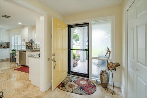 House in Clearwater, Florida 3 bedrooms, 165.18 sq.m. № 1827702 - photo 4
