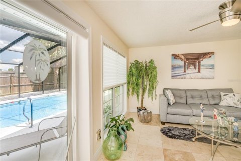 House in Clearwater, Florida 3 bedrooms, 165.18 sq.m. № 1827702 - photo 16