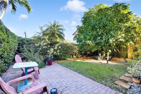 Casa en venta en Doral, Florida, 4 dormitorios, 200.11 m2 № 2019923 - foto 28