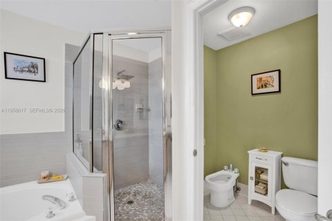 Casa en venta en Doral, Florida, 4 dormitorios, 200.11 m2 № 2019923 - foto 20