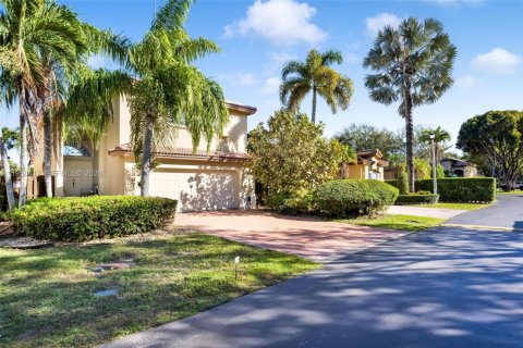 Casa en venta en Doral, Florida, 4 dormitorios, 200.11 m2 № 2019923 - foto 4