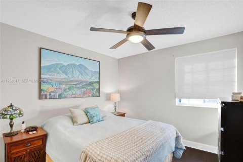 Casa en venta en Doral, Florida, 4 dormitorios, 200.11 m2 № 2019923 - foto 22