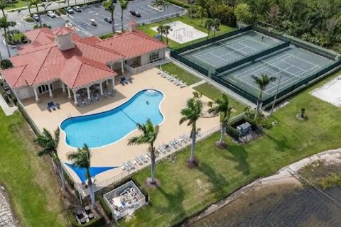 Villa ou maison à louer à St. Lucie, Floride: 3 chambres, 127.93 m2 № 2147261 - photo 11