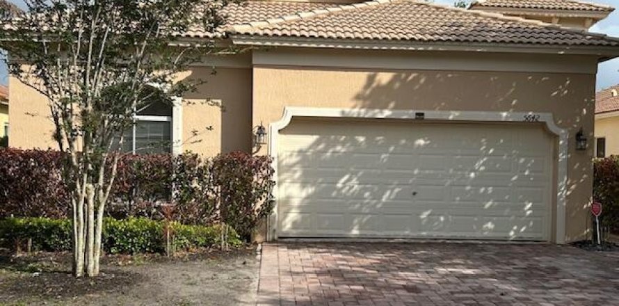 Villa ou maison à St. Lucie, Floride 3 chambres, 127.93 m2 № 2147261