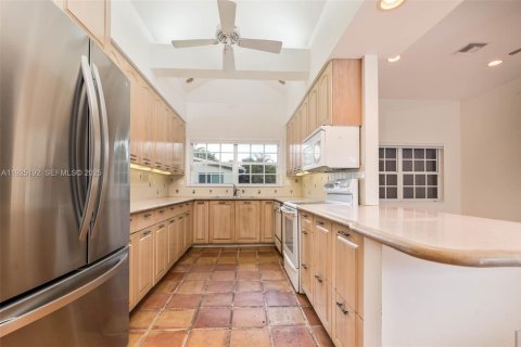 Casa en venta en Palmetto Bay, Florida, 4 dormitorios, 311.22 m2 № 1984178 - foto 7