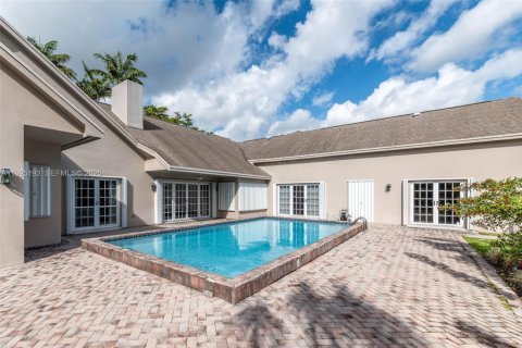 Casa en venta en Palmetto Bay, Florida, 4 dormitorios, 311.22 m2 № 1984178 - foto 23
