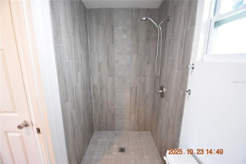 Apartment in Saint Petersburg, Florida 27.87 sq.m. № 2390950 - photo 15