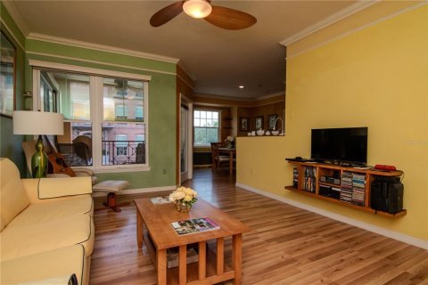 Copropriété à vendre à Tampa, Floride: 2 chambres, 108.7 m2 № 1680312 - photo 3