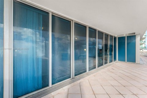 Купить кондоминиум в Майами-Бич, Флорида 2 спальни, 145.39м2, № 1984251 - фото 26