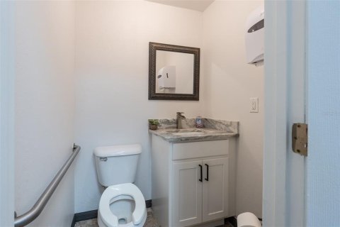 Купить коммерческую недвижимость в Уиллистон, Флорида 116.13м2, № 2218553 - фото 13