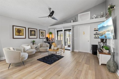 Villa ou maison à vendre à Orlando, Floride: 3 chambres, 115.57 m2 № 2408721 - photo 10