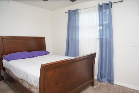 House in Tampa, Florida 4 bedrooms, 125.33 sq.m. № 2098352 - photo 21