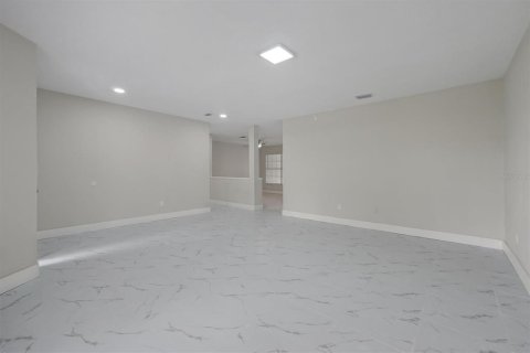 Casa en venta en Orlando, Florida, 4 dormitorios, 202.9 m2 № 1916594 - foto 7