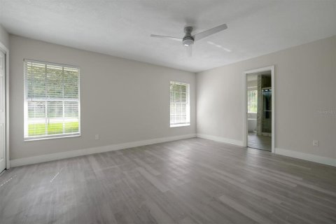 Casa en venta en Orlando, Florida, 4 dormitorios, 202.9 m2 № 1916594 - foto 17
