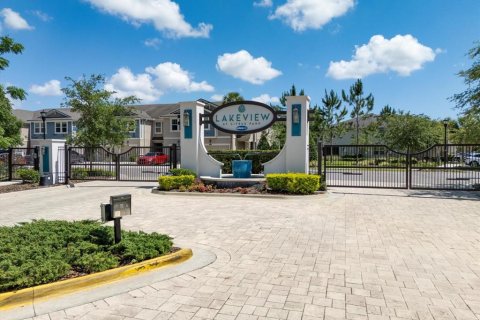 Adosado en venta en Tampa, Florida, 3 dormitorios, 159.42 m2 № 1725127 - foto 2