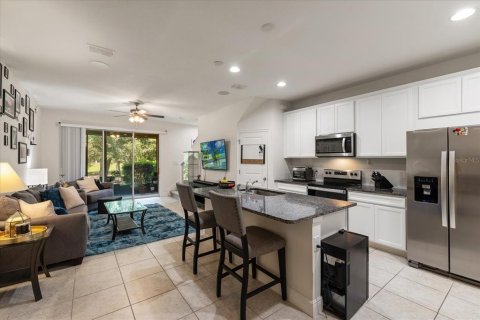 Adosado en venta en Tampa, Florida, 3 dormitorios, 159.42 m2 № 1725127 - foto 5