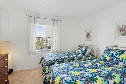 Condo in Bradenton, Florida, 2 bedrooms  № 2098040 - photo 17
