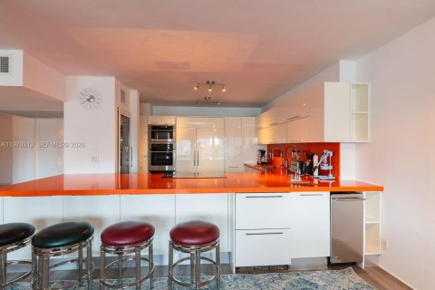 Condominio en alquiler en Miami Beach, Florida, 2 dormitorios, 141.21 m2 № 2030912 - foto 8