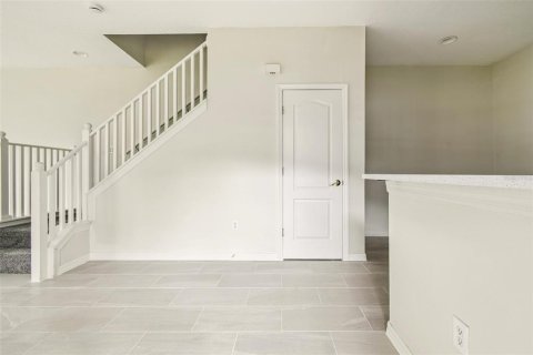 Touwnhouse à vendre à Gibsonton, Floride: 4 chambres, 146.41 m2 № 1903450 - photo 15