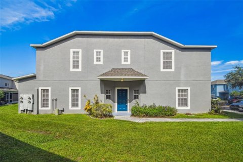 Touwnhouse à vendre à Gibsonton, Floride: 4 chambres, 146.41 m2 № 1903450 - photo 1