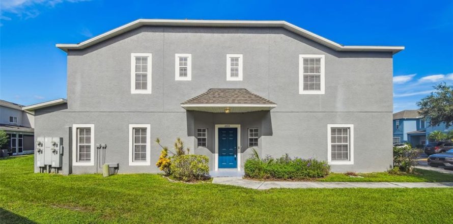 Touwnhouse à Gibsonton, Floride 4 chambres, 146.41 m2 № 1903450