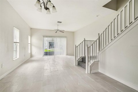 Touwnhouse à vendre à Gibsonton, Floride: 4 chambres, 146.41 m2 № 1903450 - photo 6