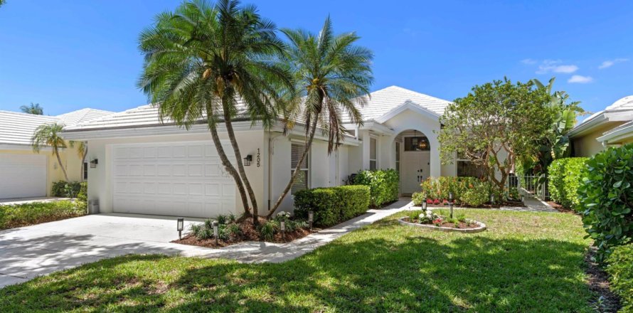 Villa ou maison à West Palm Beach, Floride 3 chambres, 183.3 m2 № 2087711