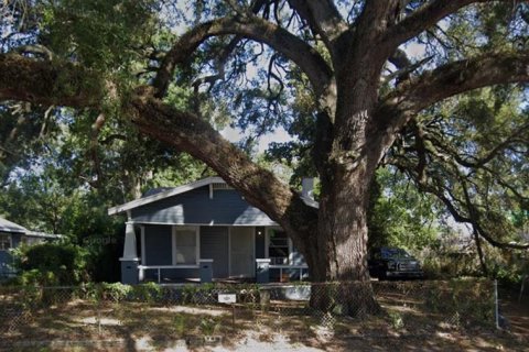 House in Tampa, Florida 2 bedrooms, 80.27 sq.m. № 1785667 - photo 1