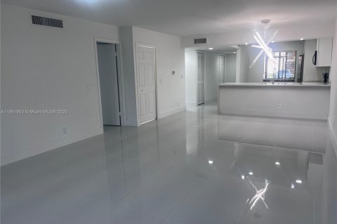 Condominio en venta en Weston, Florida, 2 dormitorios, 116.69 m2 № 1924938 - foto 7