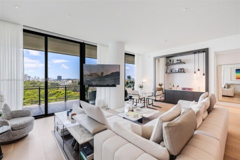 Купить кондоминиум в Майами-Бич, Флорида 2 спальни, 135.36м2, № 1956323 - фото 3