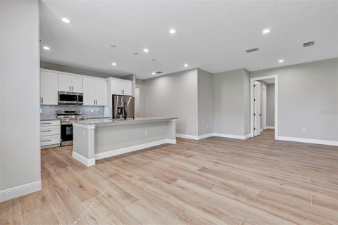 Villa ou maison à vendre à Summerfield, Floride: 4 chambres, 191.1 m2 № 2415257 - photo 5
