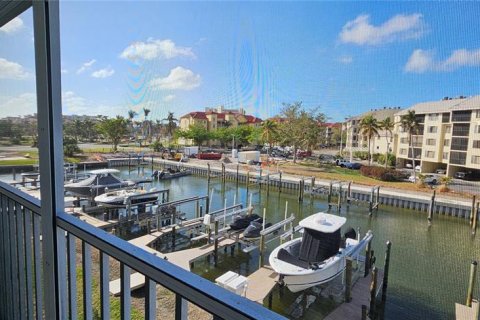 Condominio en alquiler en Fort Myers Beach, Florida, 2 dormitorios, 107.4 m2 № 1555609 - foto 28