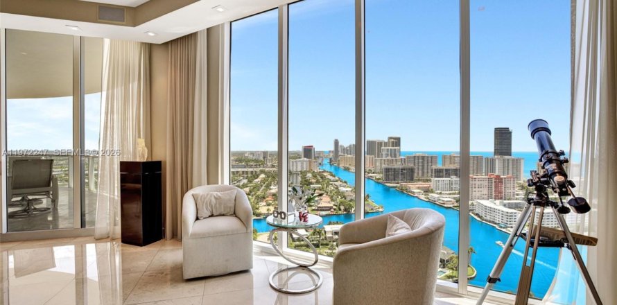 Condo à Aventura, Floride, 3 chambres  № 2041765