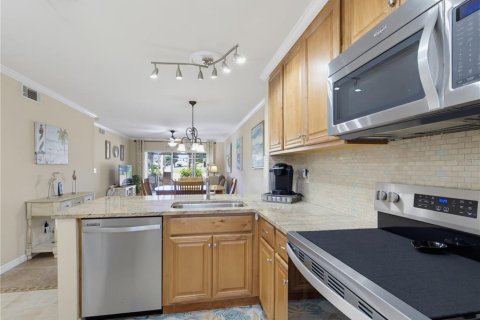 Copropriété à vendre à Venice, Floride: 2 chambres, 95.88 m2 № 2389350 - photo 7