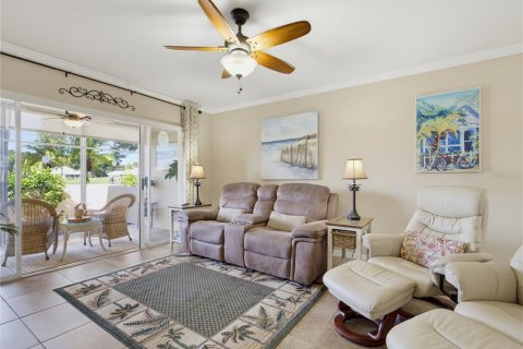 Copropriété à vendre à Venice, Floride: 2 chambres, 95.88 m2 № 2389350 - photo 3