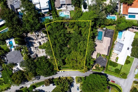House in Miami, Florida 3 bedrooms, 231.98 sq.m. № 2253202 - photo 3