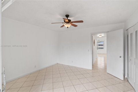Condo in West Palm Beach, Florida, 1 bedroom № 2036628 - photo 30