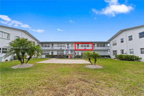 Condo in West Palm Beach, Florida, 1 bedroom № 2036628 - photo 5