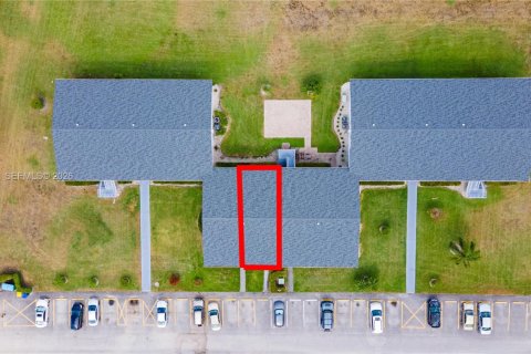 Condo in West Palm Beach, Florida, 1 bedroom № 2036628 - photo 16