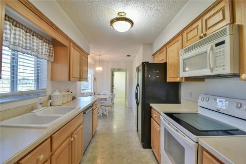Casa en venta en Ocala, Florida, 2 dormitorios, 117.99 m2 № 1089006 - foto 4