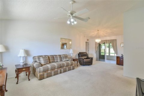 Casa en venta en Ocala, Florida, 2 dormitorios, 117.99 m2 № 1089006 - foto 2