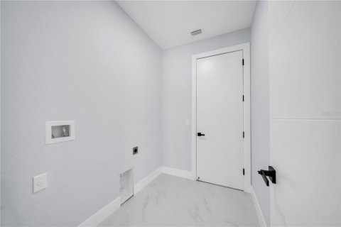 Casa en venta en Lehigh Acres, Florida, 4 dormitorios, 161.19 m2 № 2239285 - foto 17