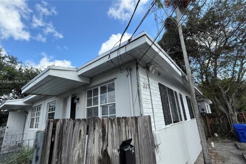 Villa ou maison à louer à Miami, Floride: 1 chambre, 55.74 m2 № 1945739 - photo 5