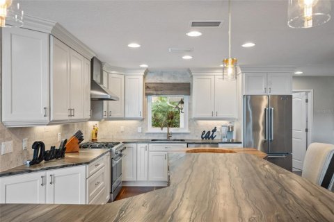 Villa ou maison à vendre à Windermere, Floride: 4 chambres, 221.48 m2 № 1825410 - photo 12