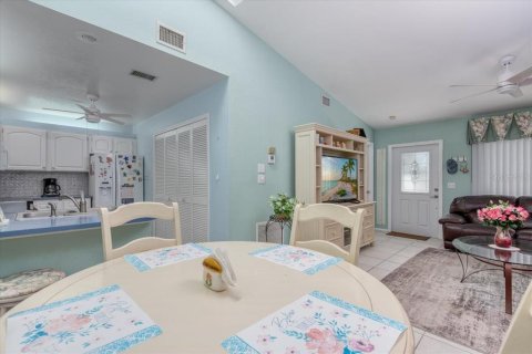 Casa en venta en Punta Gorda, Florida, 3 dormitorios, 110.37 m2 № 1870737 - foto 10