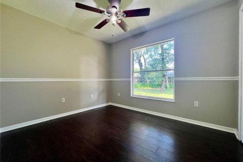 House in DeLand, Florida 3 bedrooms, 112.78 sq.m. № 1917875 - photo 9