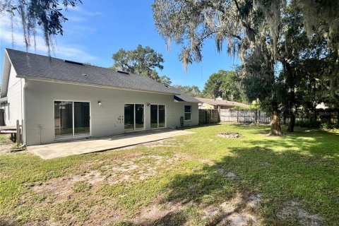 House in DeLand, Florida 3 bedrooms, 112.78 sq.m. № 1917875 - photo 14