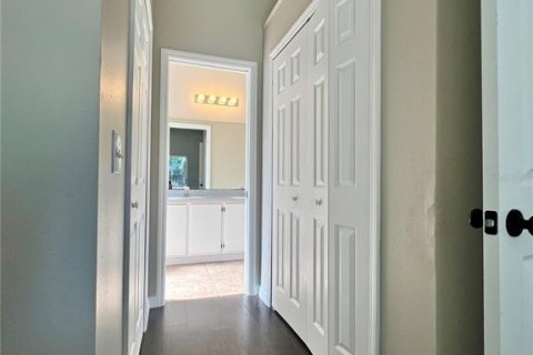 House in DeLand, Florida 3 bedrooms, 112.78 sq.m. № 1917875 - photo 7