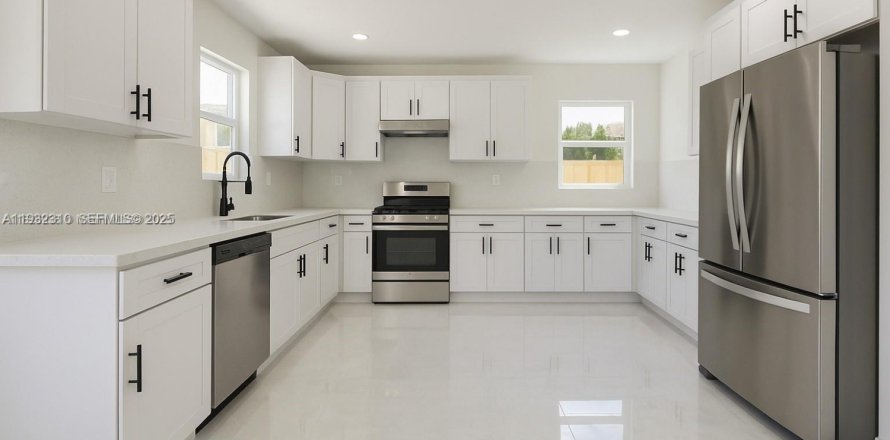 Casa en Miami Gardens, Florida 5 dormitorios, 182.37 m2 № 1990841