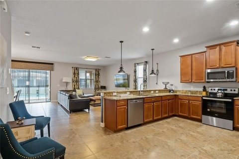 House in Davenport, Florida 9 bedrooms, 363.15 sq.m. № 1659355 - photo 49